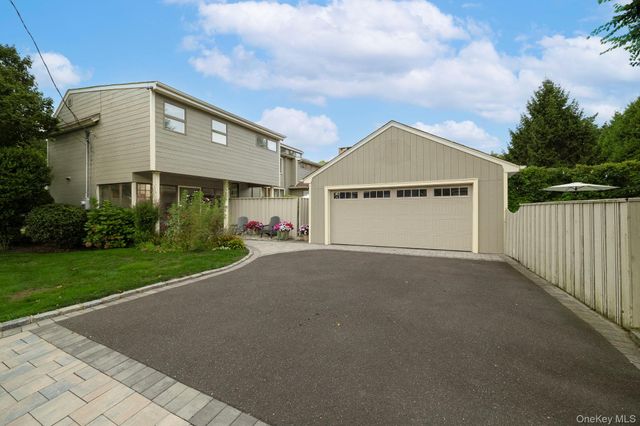 3186 William Street, Wantagh, NY 11793