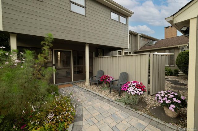 3186 William Street, Wantagh, NY 11793