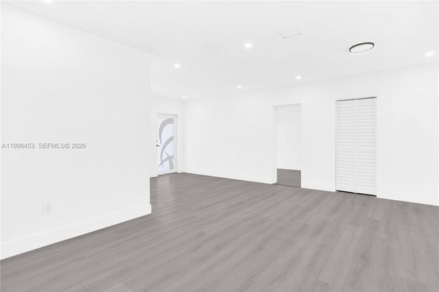 14321 Madison St, Miami, FL 33176