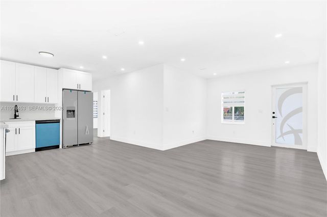 14321 Madison St, Miami, FL 33176