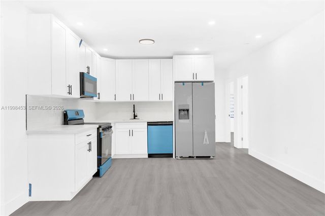 14321 Madison St, Miami, FL 33176