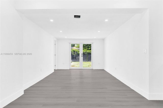 14321 Madison St, Miami, FL 33176