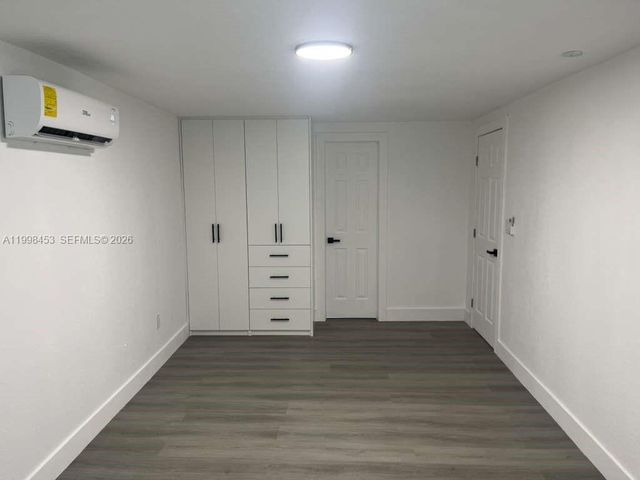 14321 Madison St, Miami, FL 33176
