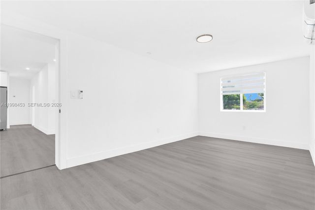14321 Madison St, Miami, FL 33176