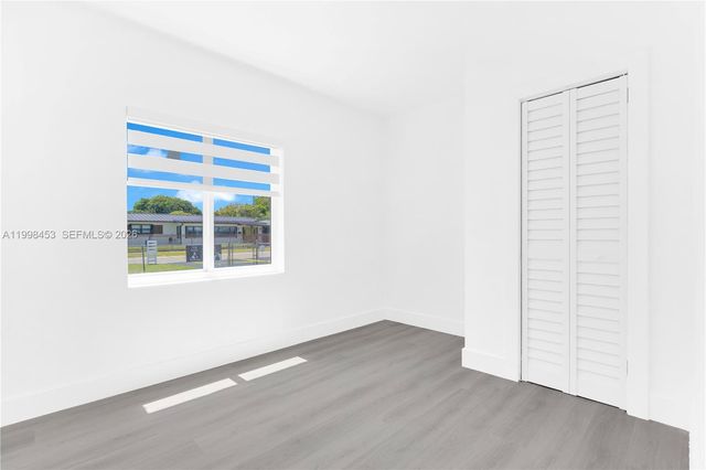 14321 Madison St, Miami, FL 33176