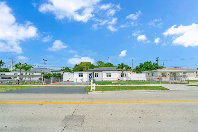 14321 Madison St, Miami, FL 33176