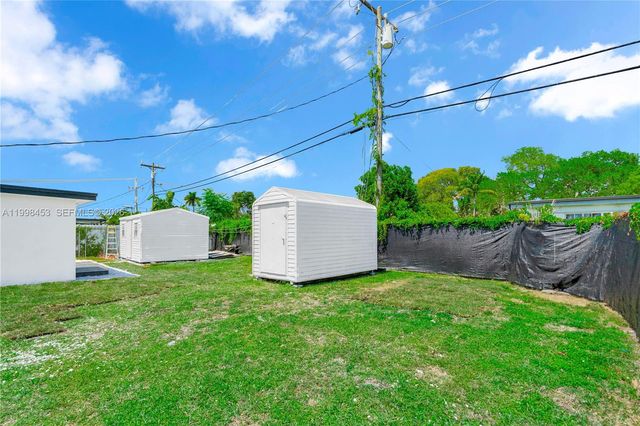 14321 Madison St, Miami, FL 33176