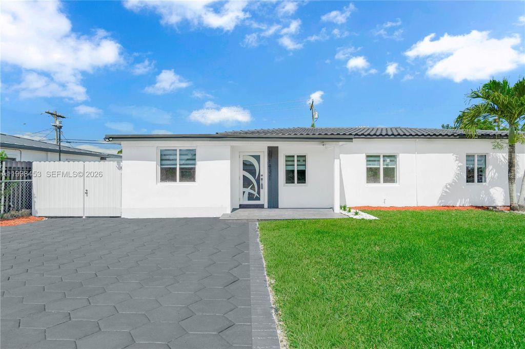 14321 Madison St, Miami, FL 33176