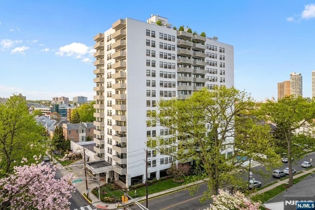 1600 Center Avenue 2A, Fort Lee, NJ 07024