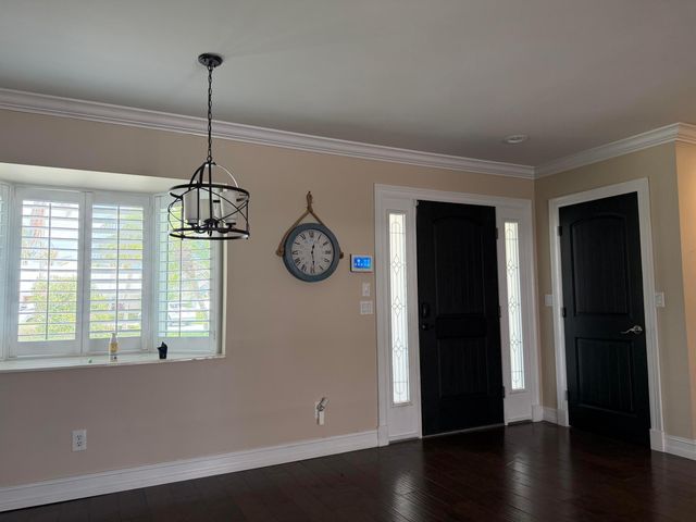 16 Leeward Circle, Tequesta, FL 33469