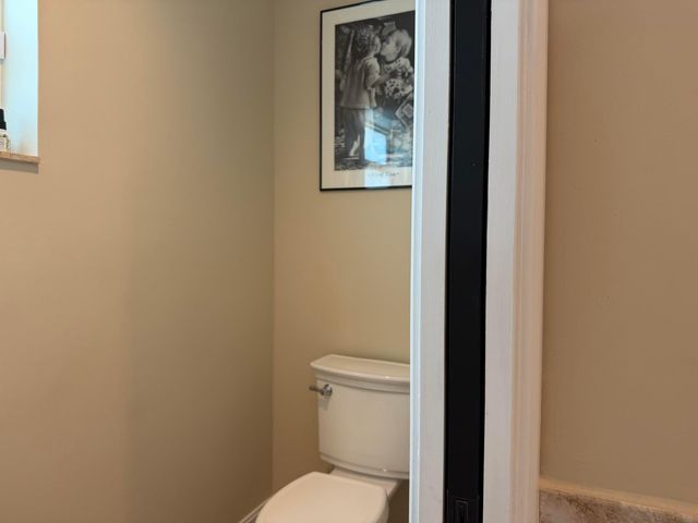 16 Leeward Circle, Tequesta, FL 33469