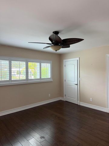 16 Leeward Circle, Tequesta, FL 33469