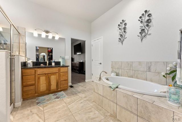 1068 S Los Charros Dr, Pueblo West, CO 81007