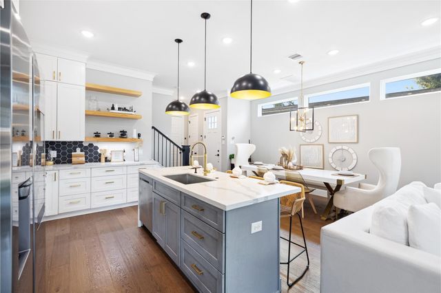 7033 Avenue L, Houston, TX 77011