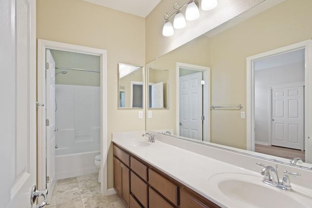 4502 Manzanita, Turlock, CA 95382