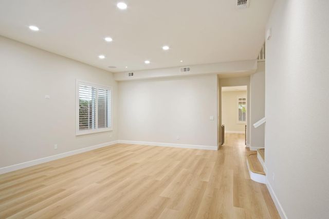 4502 Manzanita, Turlock, CA 95382