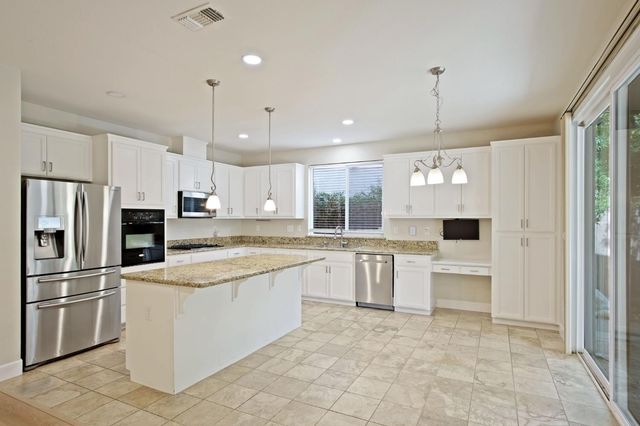 4502 Manzanita, Turlock, CA 95382