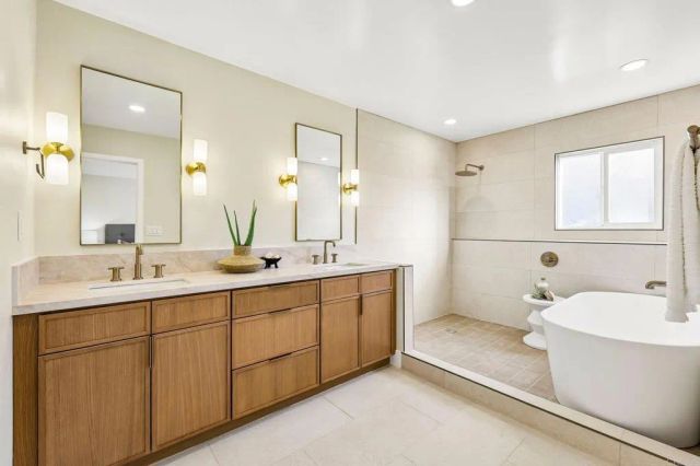7221 Wisteria Way, Carlsbad, CA 92011