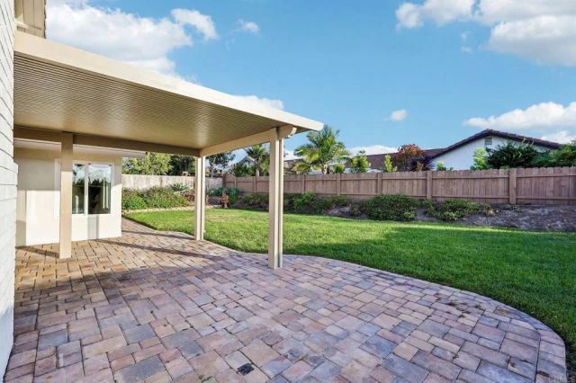 7221 Wisteria Way, Carlsbad, CA 92011