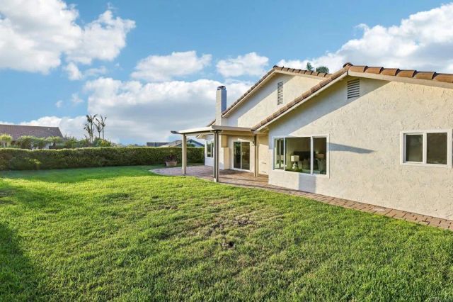 7221 Wisteria Way, Carlsbad, CA 92011