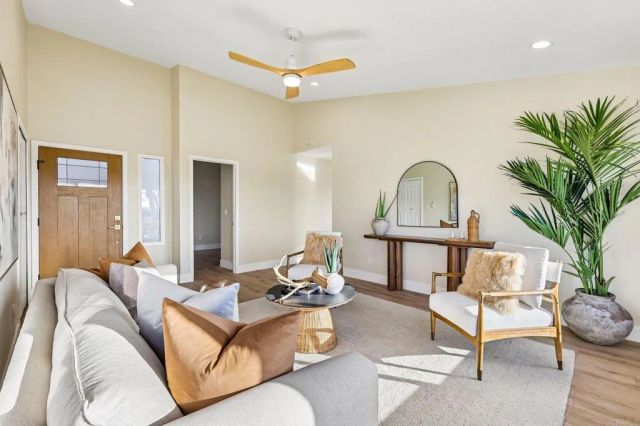 7221 Wisteria Way, Carlsbad, CA 92011