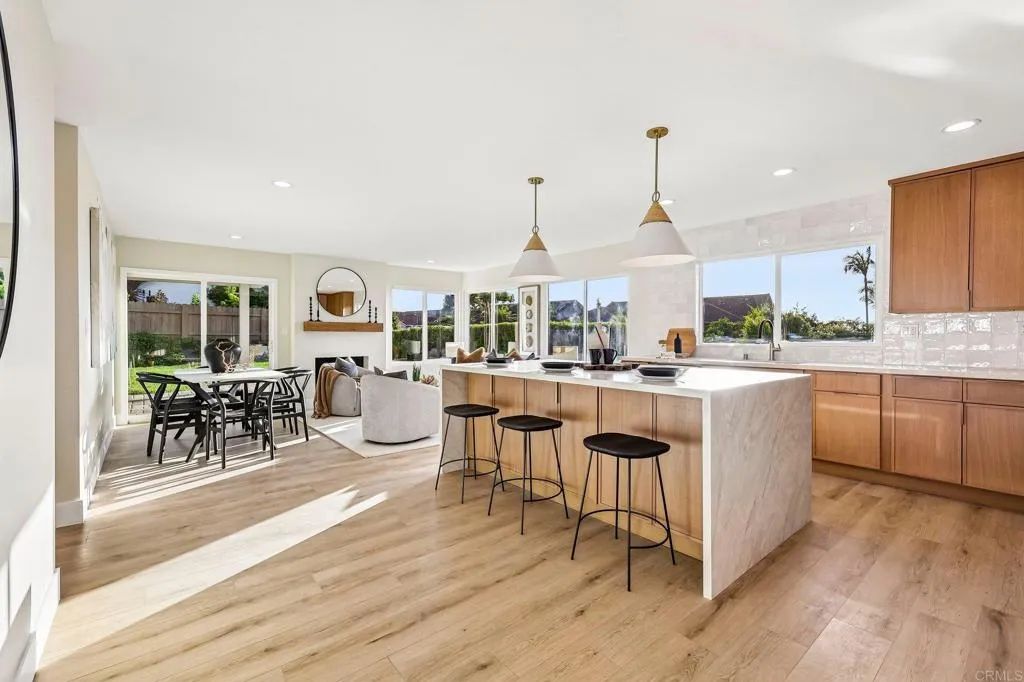 7221 Wisteria Way, Carlsbad, CA 92011