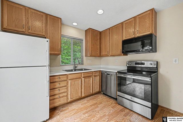 5617 & 5619 Decatur Street, Omaha, NE 68104