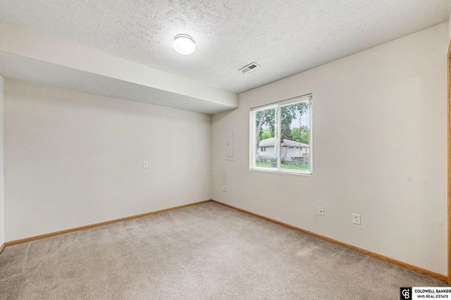 5617 & 5619 Decatur Street, Omaha, NE 68104