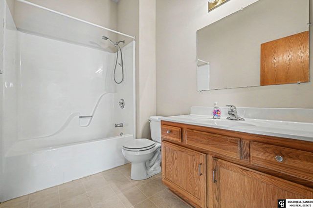 5617 & 5619 Decatur Street, Omaha, NE 68104