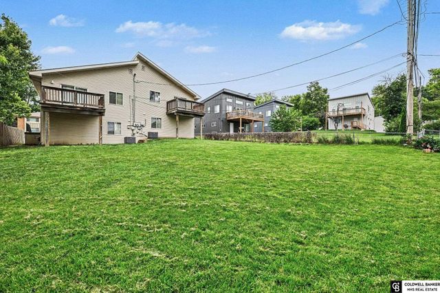 5617 & 5619 Decatur Street, Omaha, NE 68104
