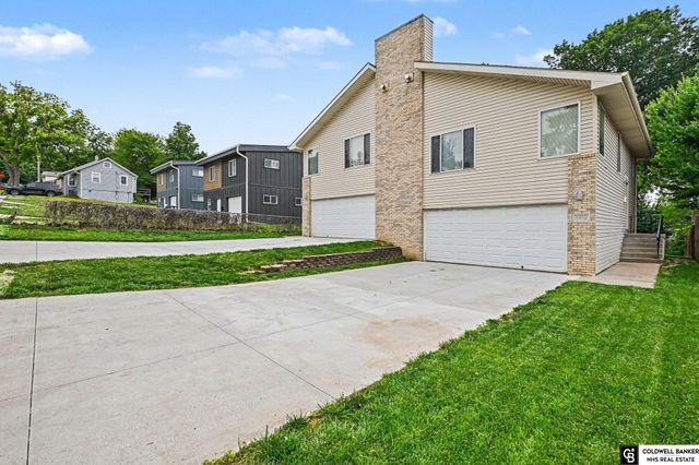 5617 & 5619 Decatur Street, Omaha, NE 68104
