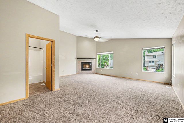5617 & 5619 Decatur Street, Omaha, NE 68104