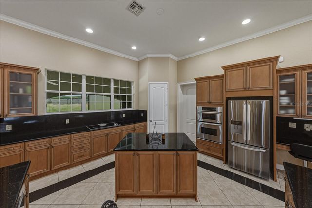 37624 SKY RIDGE CIRCLE, Dade City, FL 33525