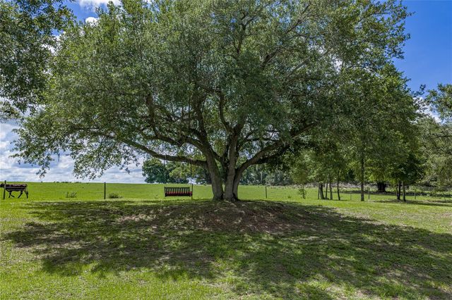 37624 SKY RIDGE CIRCLE, Dade City, FL 33525