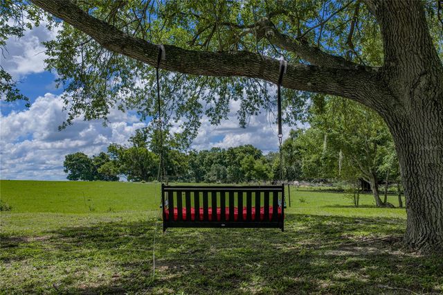 37624 SKY RIDGE CIRCLE, Dade City, FL 33525