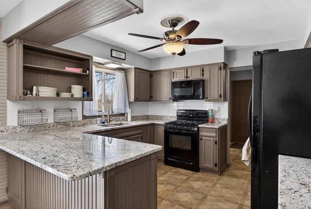 5529 Langer Road, Marshall, WI 53559