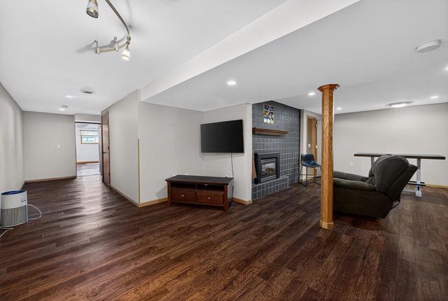 5529 Langer Road, Marshall, WI 53559