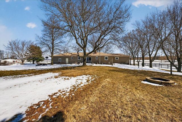 5529 Langer Road, Marshall, WI 53559