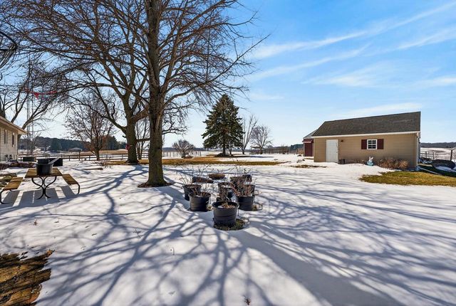 5529 Langer Road, Marshall, WI 53559