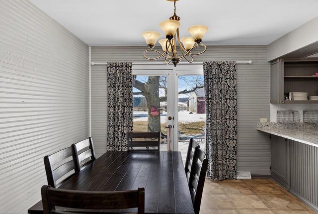 5529 Langer Road, Marshall, WI 53559