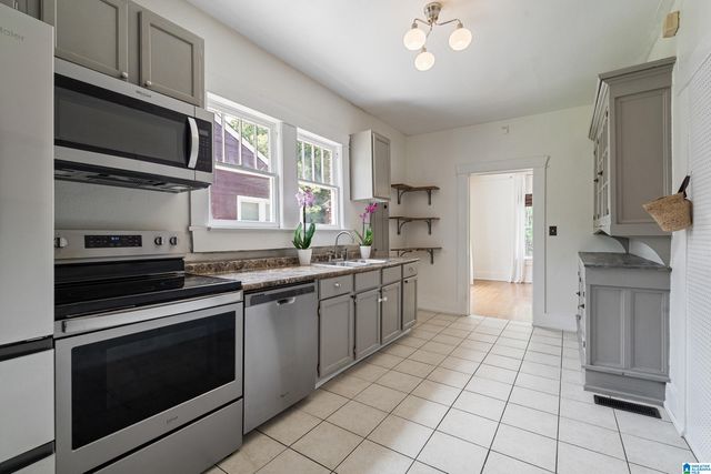 6016 5TH TERRACE S, Birmingham, AL 35212