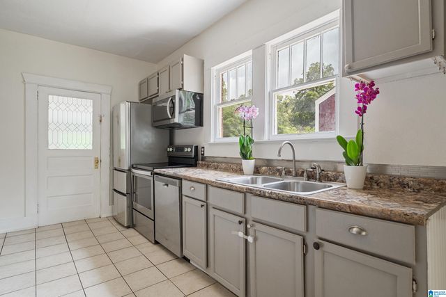 6016 5TH TERRACE S, Birmingham, AL 35212