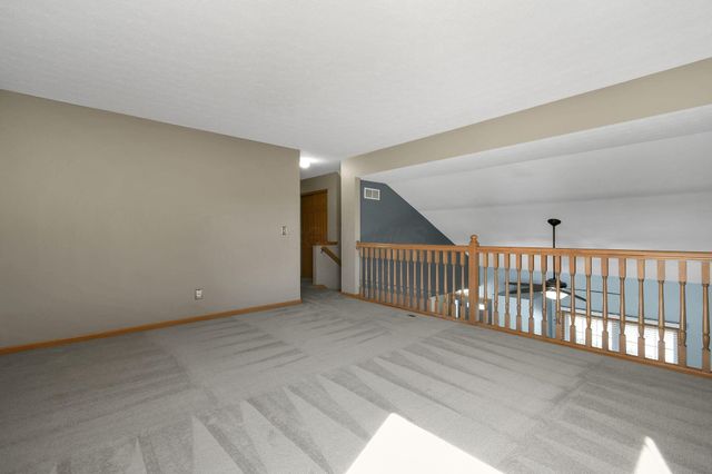 395 Quail Run Court, Newark, OH 43055