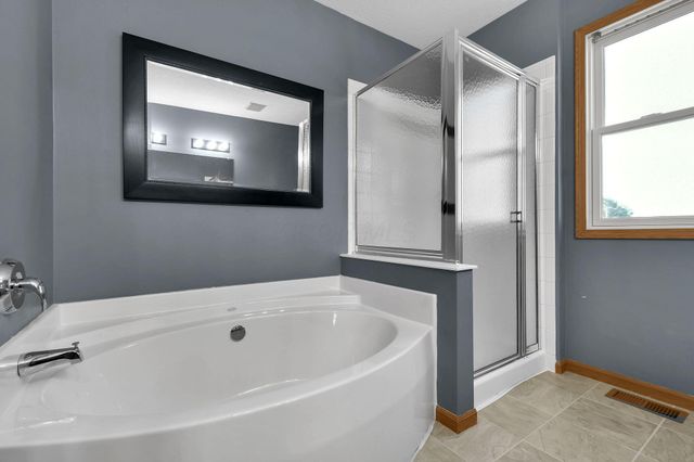 395 Quail Run Court, Newark, OH 43055