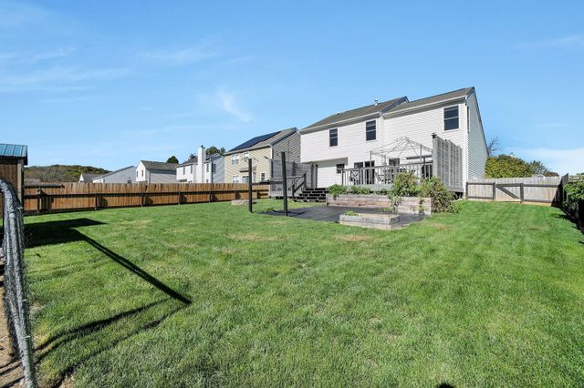 395 Quail Run Court, Newark, OH 43055