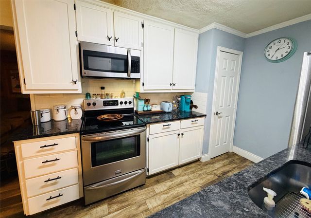 301 E Mimosa Street, Crandall, TX 75114