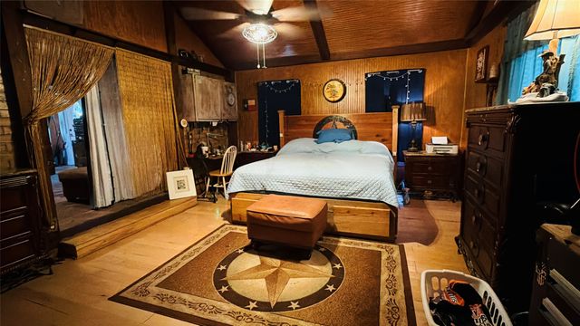 301 E Mimosa Street, Crandall, TX 75114