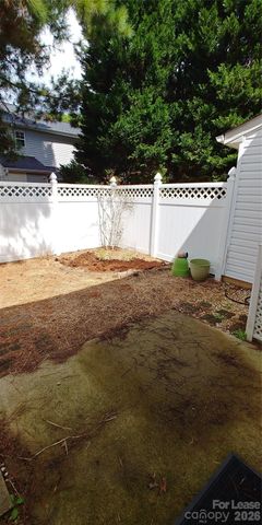 2025 Mcneil Paper Court, Charlotte, NC 28214