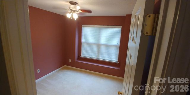 2025 Mcneil Paper Court, Charlotte, NC 28214