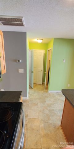 2025 Mcneil Paper Court, Charlotte, NC 28214